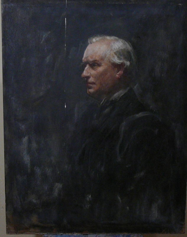 2014/13 Portrait of a man in academic Gown